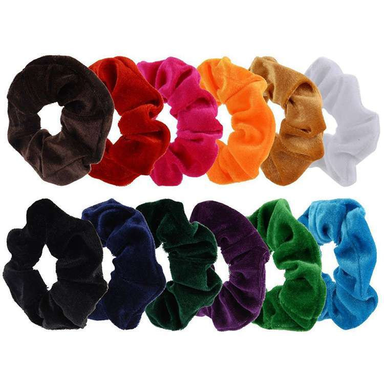 Velvet Me velour scrunchie i seks farger fra LuxusHair
